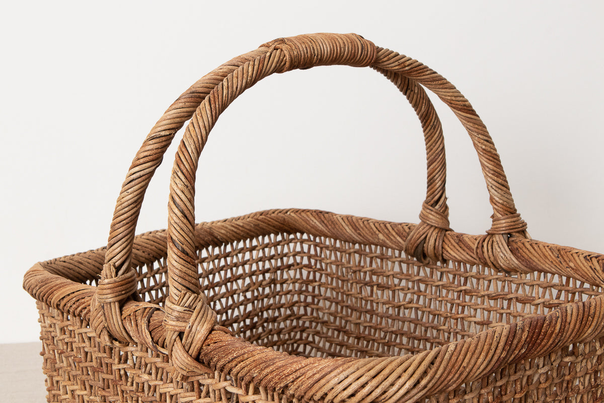 Wide Rectangle Basket with Handle – Sukashi Weave / Akebi Vine / Nagano-JPN 311209-1