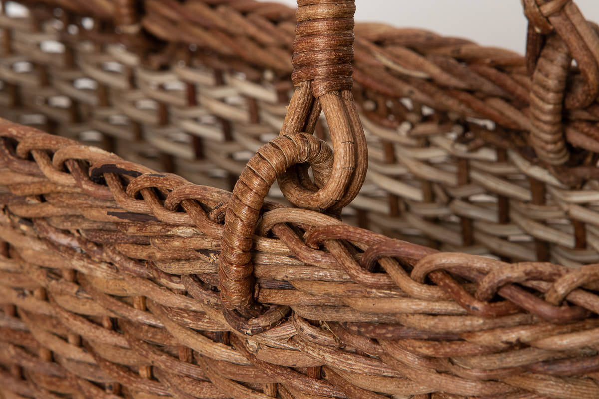 Hand bag “Matsuba” M, L / Brown Akebi vine / Nagano-JPN 311224