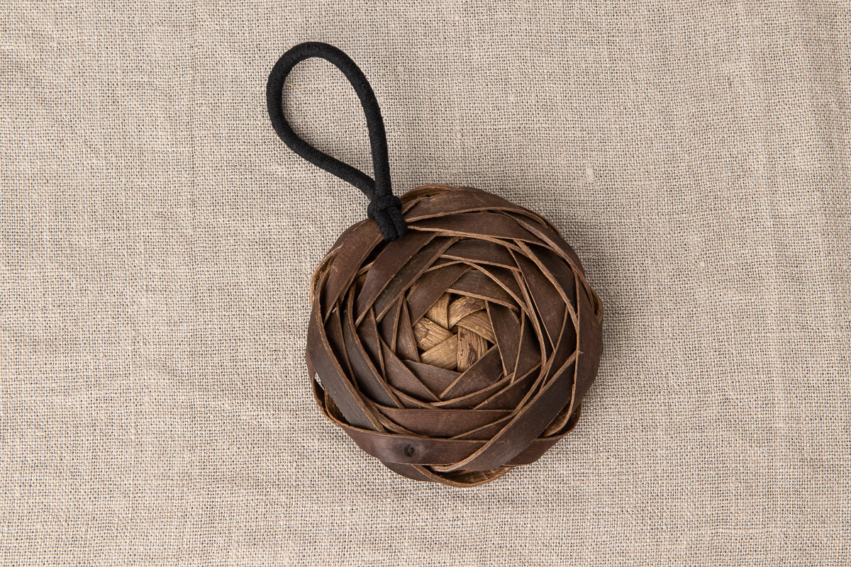 Bag Charm “Rose” / Walnut Bark / Yamagata-JPN 311410