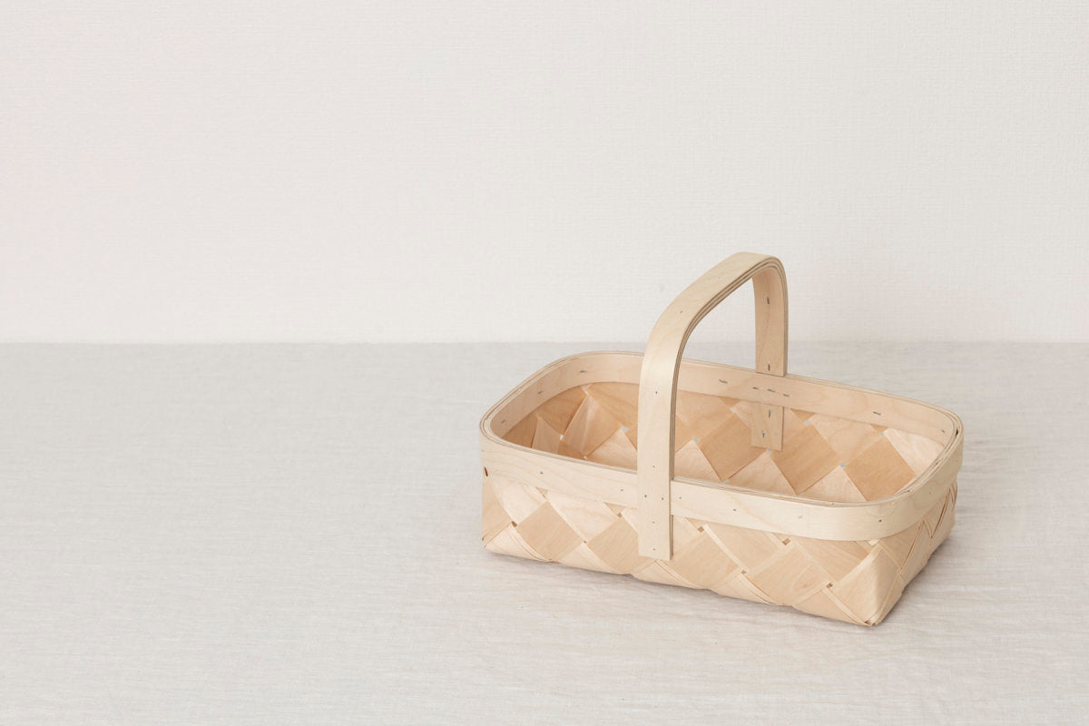 Strawberry basket / Birch / EST 140604-1