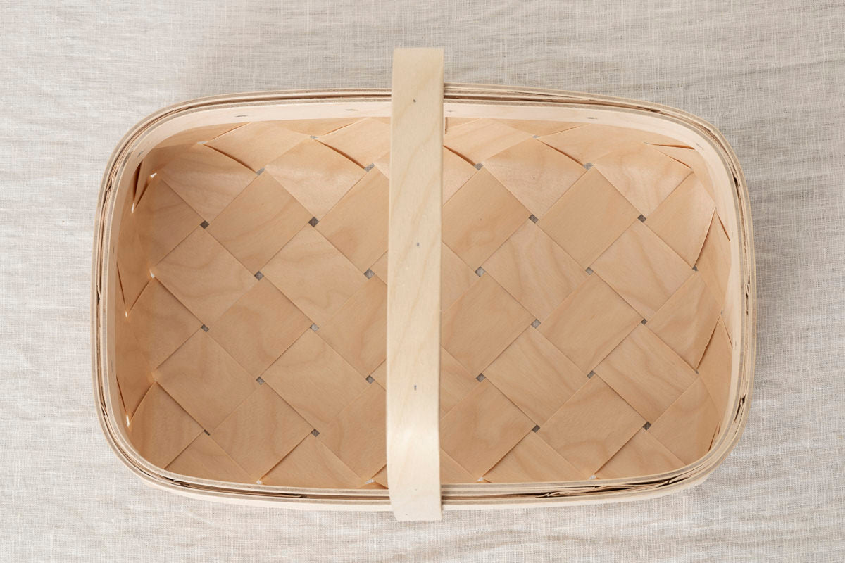 Strawberry basket / Birch / EST 140604-1
