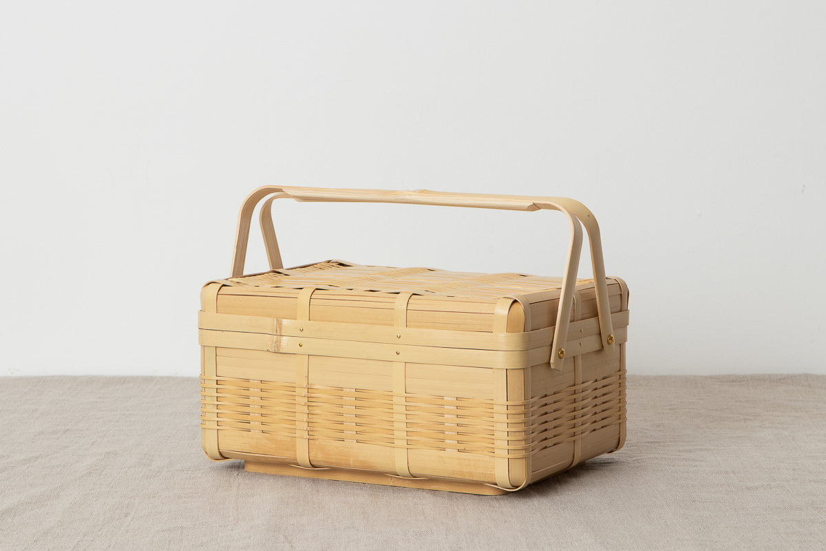 Lunch box with handle M, L, L(2-tier) / White bamboo / Kagoshima-JPN 321105