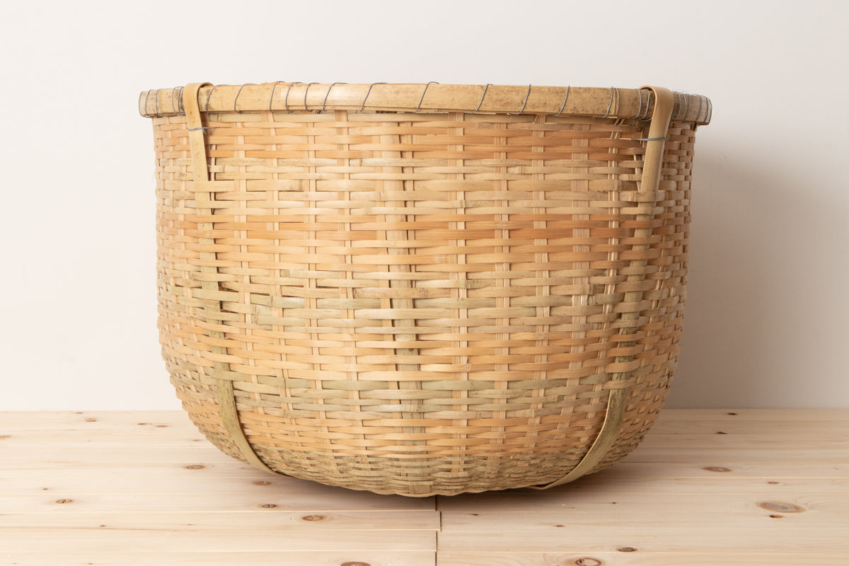 Big basket "Kama-zaru" L, XL / Madake bamboo / Miyagi-JPN 330111