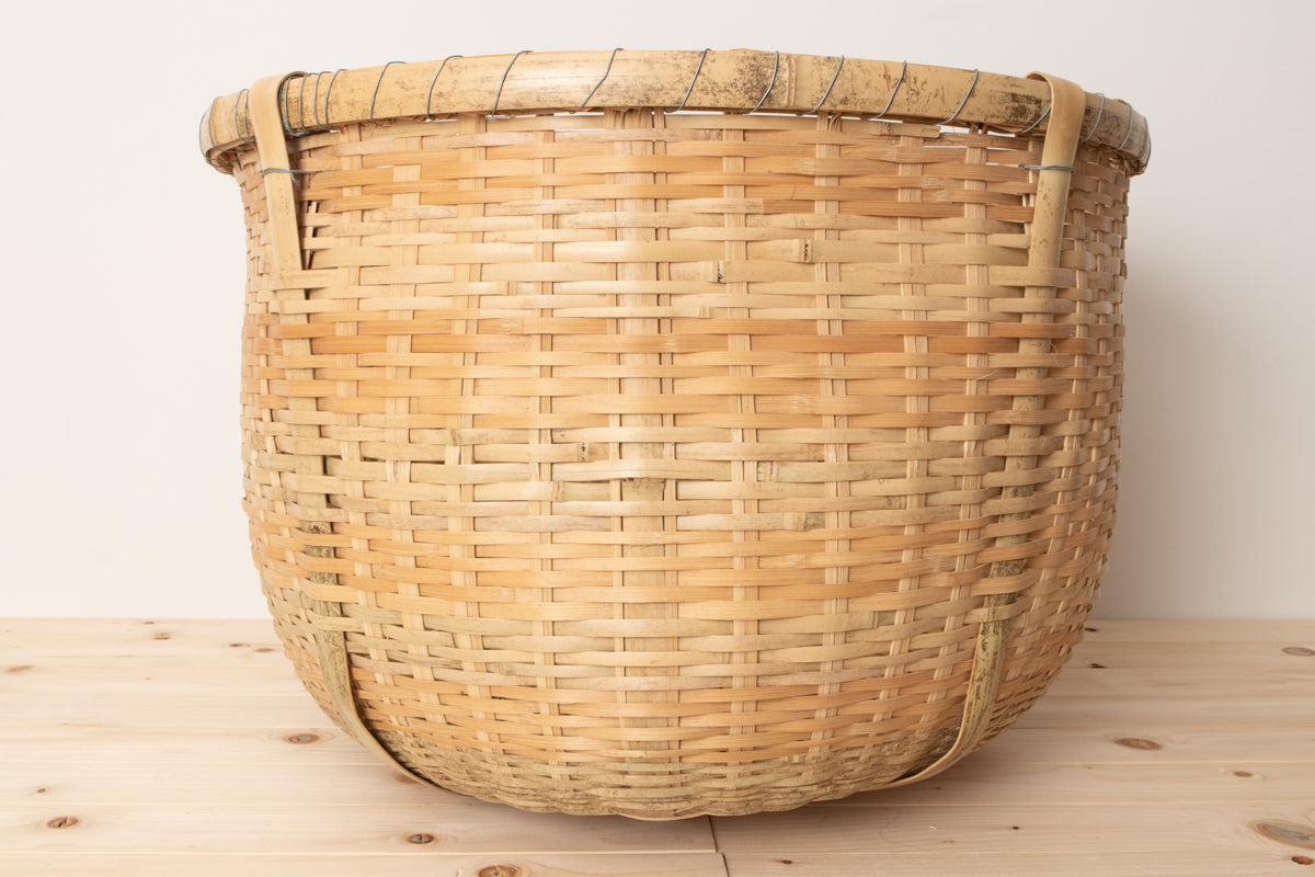 Big basket "Kama-zaru" L, XL / Madake bamboo / Miyagi-JPN 330111