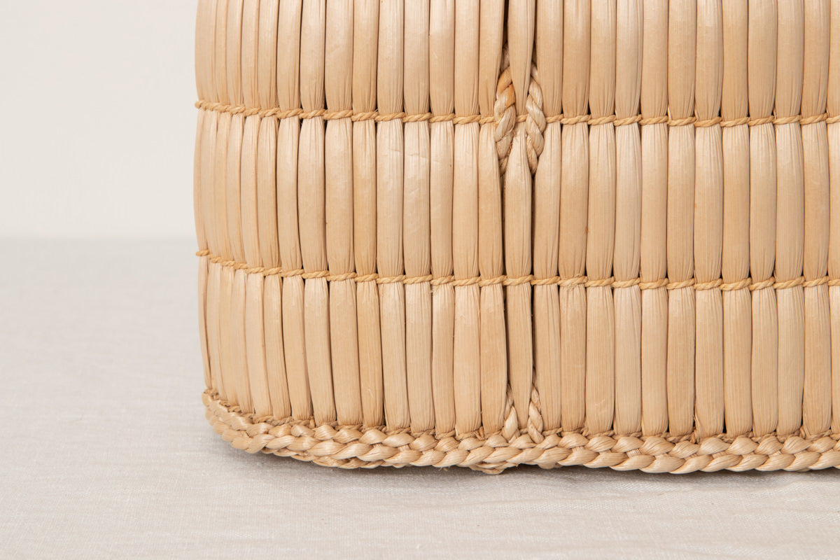 Handled Basket / Cattail / Okayama-JPN 620302