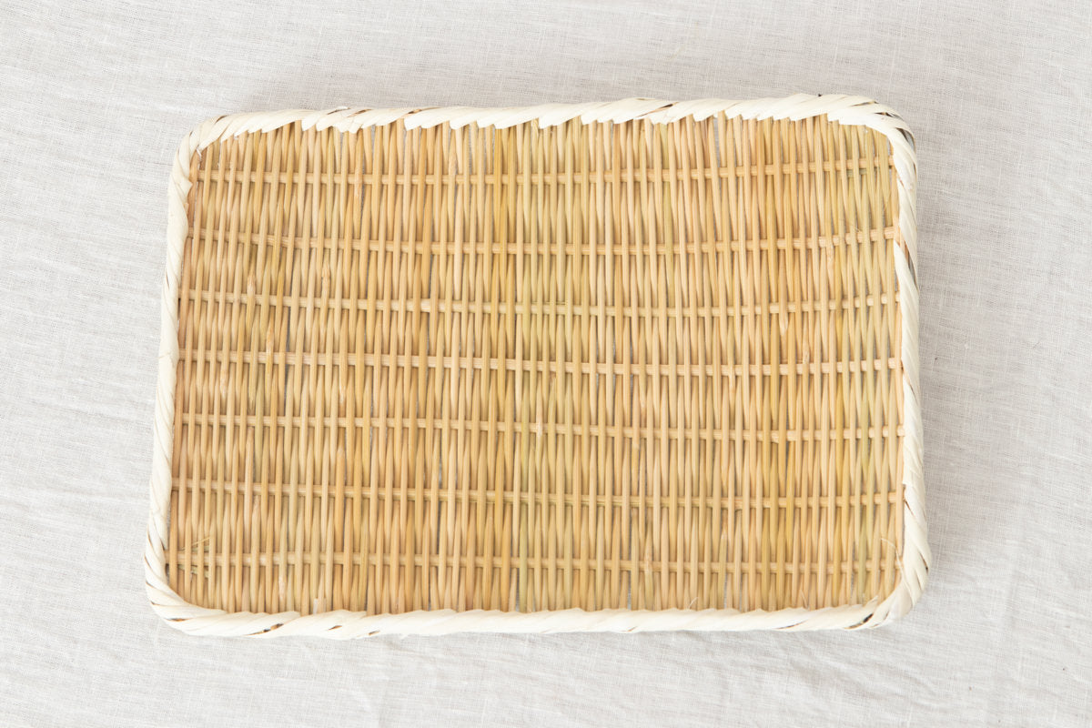 Rectangular Plate “Kaku Bon-zaru” Small Sizes / Bamboo / Nīgata-JPN 650102