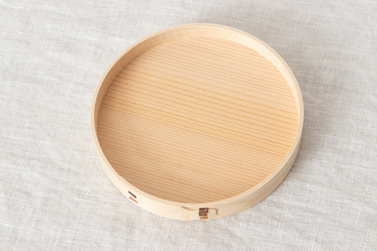 Round Bento box -Cherry bark finish- / Hinoki, Sawara cypress / Gifu-JPN 811106-1