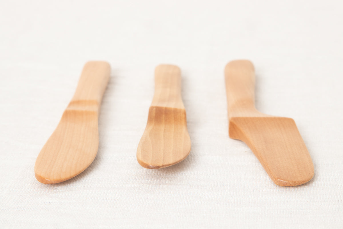 Spreader knife “Dimple”, “Step”, “Crank” / Japanese cherry birch / Ōita-JPN 211143