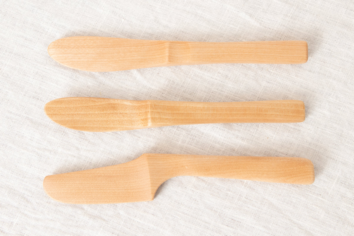 Spreader knife “Dimple”, “Step”, “Crank” / Japanese cherry birch / Ōita-JPN 211143