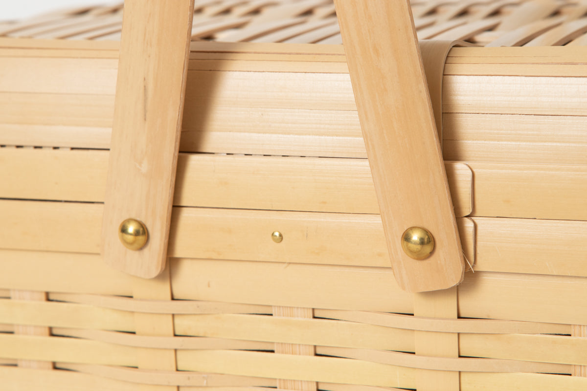 Lunch box with handle -shallow- (with hinges) / White bamboo / Kagoshima-JPN 321102-1