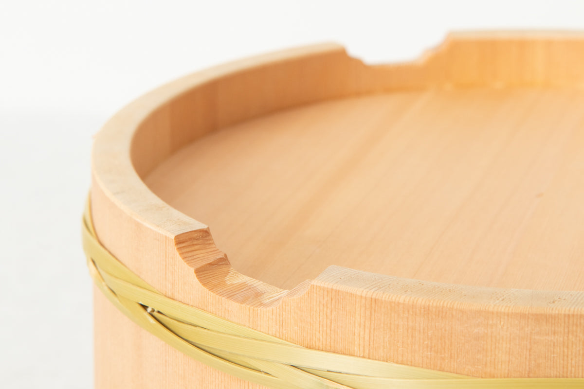 Cooked rice container(Bamboo hoop) "Ohitsu" 18cm, 21cm, 24cm, 27cm 4sizes / Sawara cypress / Nagano-JPN 811116