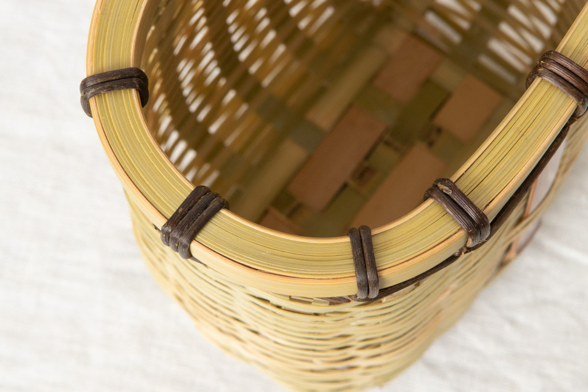 Wall Basket Fitted Rim / Madake Bamboo / Oita-JPN 220635-1