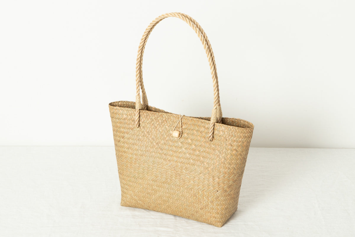 Slim Tote white button / Kachū / THA 3115121-1