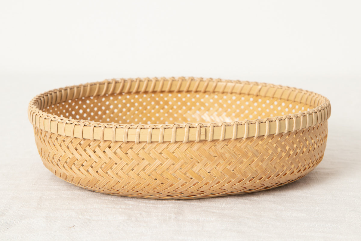 Serving Basket “Rinko Weave” / White Bamboo / Tochigi-JPN 350105-1
