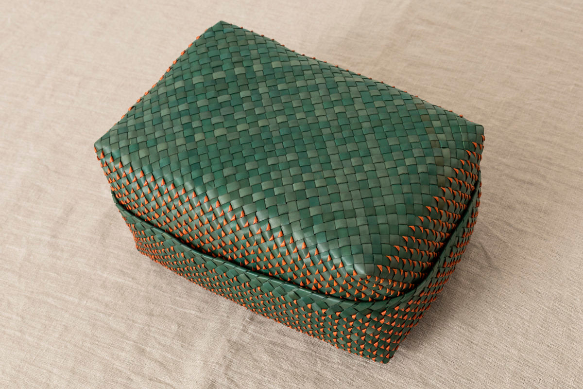 Kottan Basket “Green Orange” S, M, L / Palm leaf / IND 330911