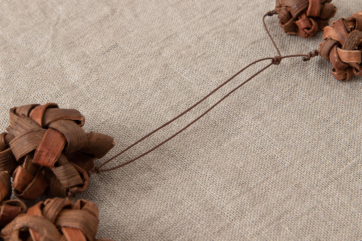 Bag charm “Flower” / Grape vine / Yamagata-JPN 311411-1