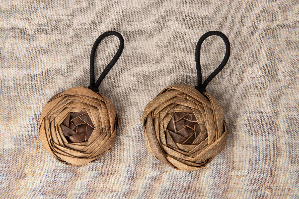Bag Charm “Rose” / Walnut Bark / Yamagata-JPN 311410