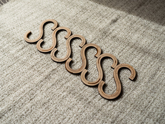 S Hook / Birch / LTU 140571