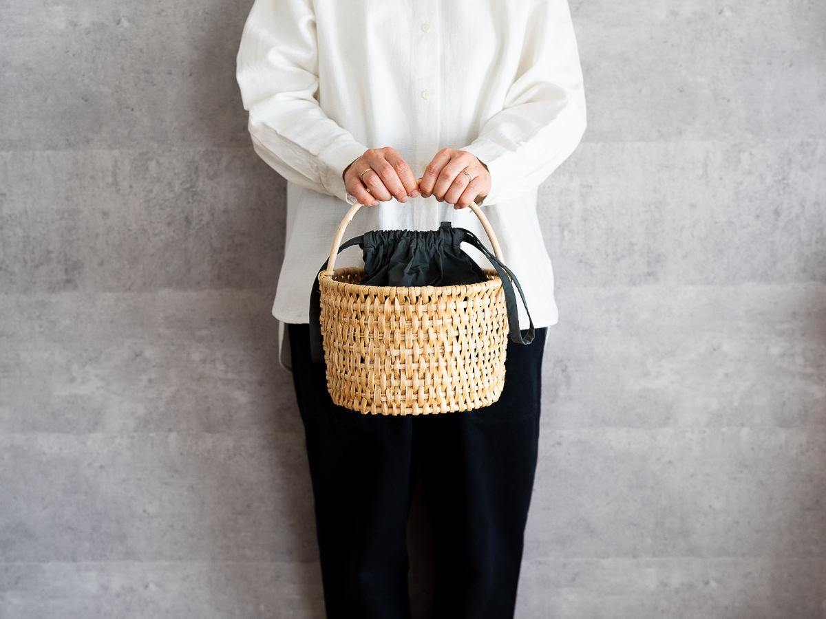 Circle Basket with Handle / Pine Root / LTU 140515