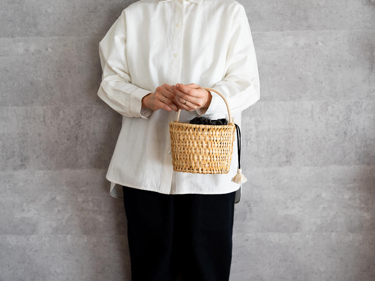 Circle Basket with Handle / Pine Root / LTU 140515