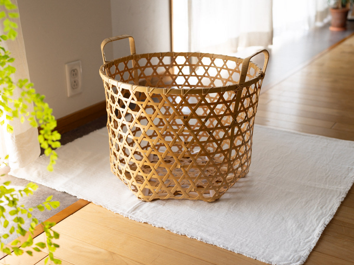 Laundry basket / White bamboo / Kagawa-JPN 250701-1