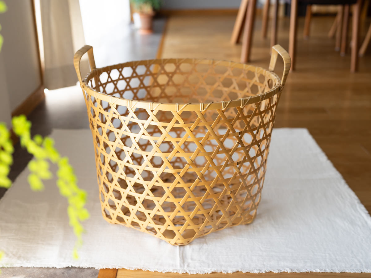 Laundry basket / White bamboo / Kagawa-JPN 250701-1