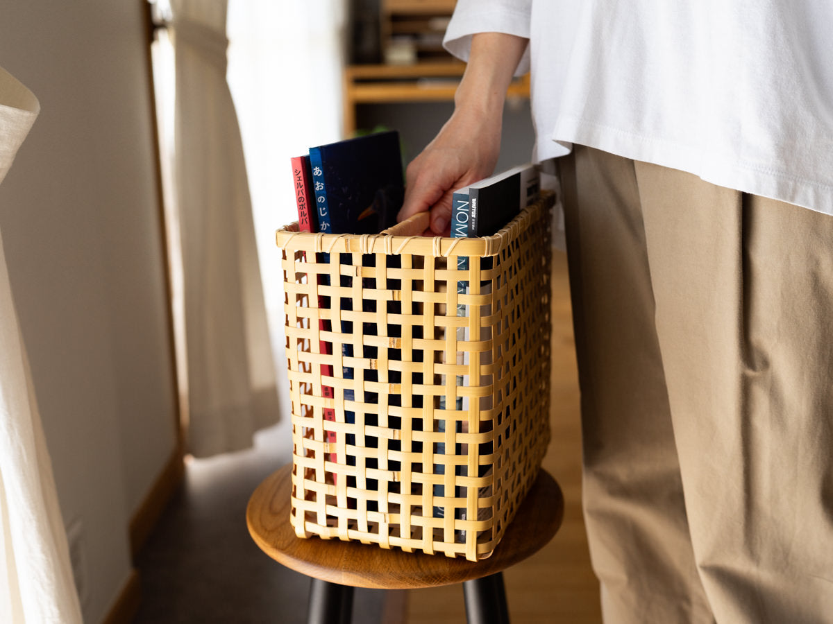 Magazine basket / White bamboo / Kagawa-JPN 250702-1