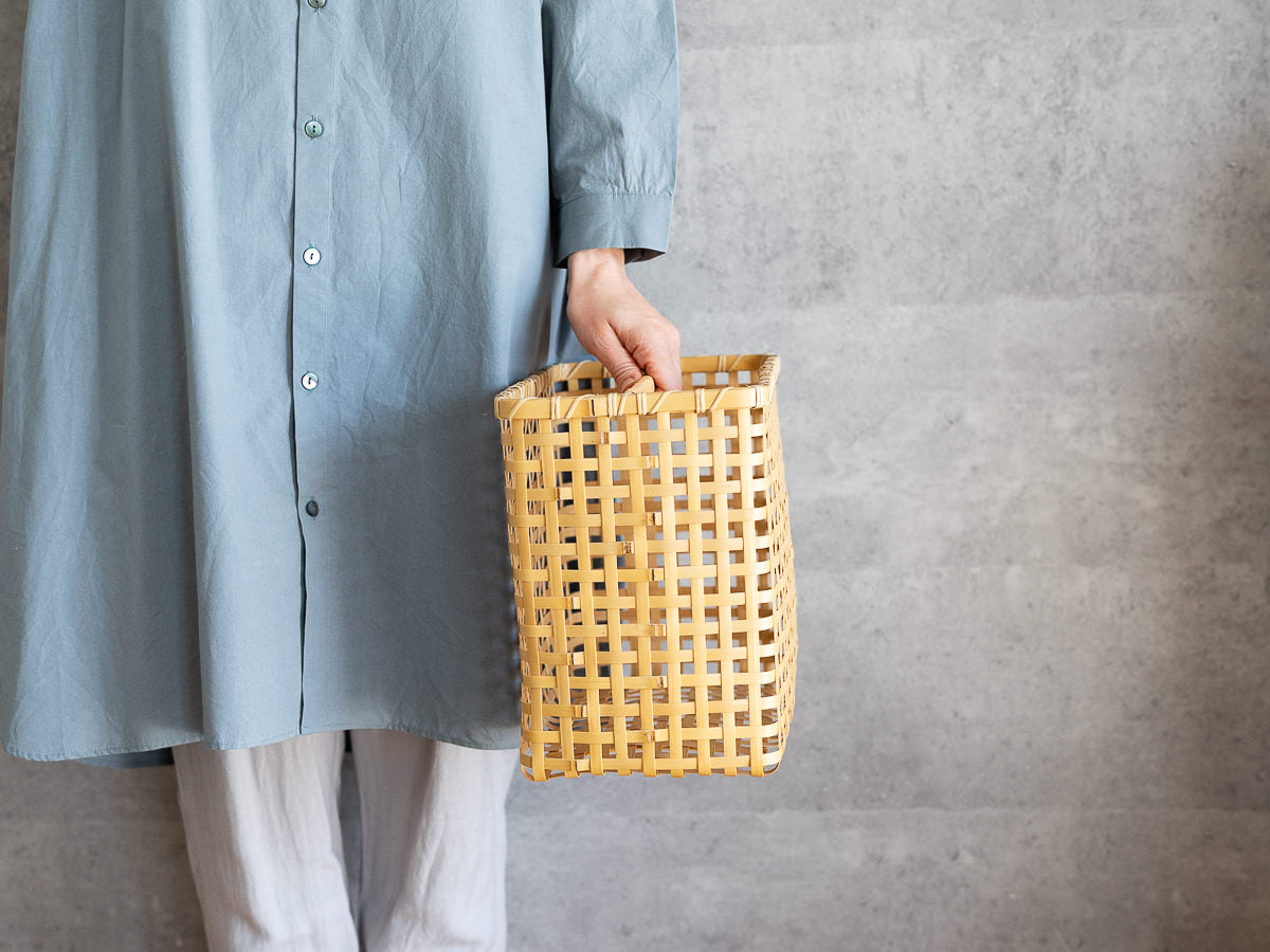 Magazine basket / White bamboo / Kagawa-JPN 250702-1