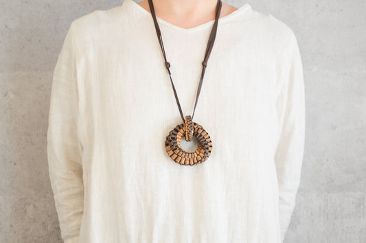 Pendant “Cobblestone Ring” / Walnut Bark / Yamagata-JPN 311418-1