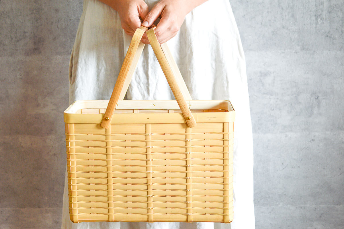 Magazine basket / White bamboo / Kagoshima-JPN 321108-1
