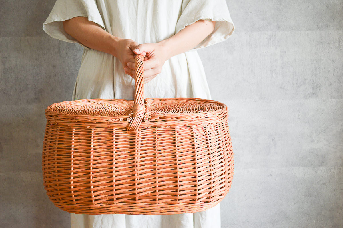 One handle basket with lid / Willow / POL 340217-1