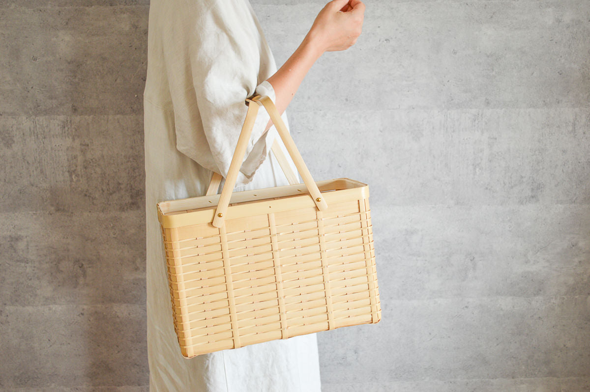 Magazine basket / White bamboo / Kagoshima-JPN 321108-1