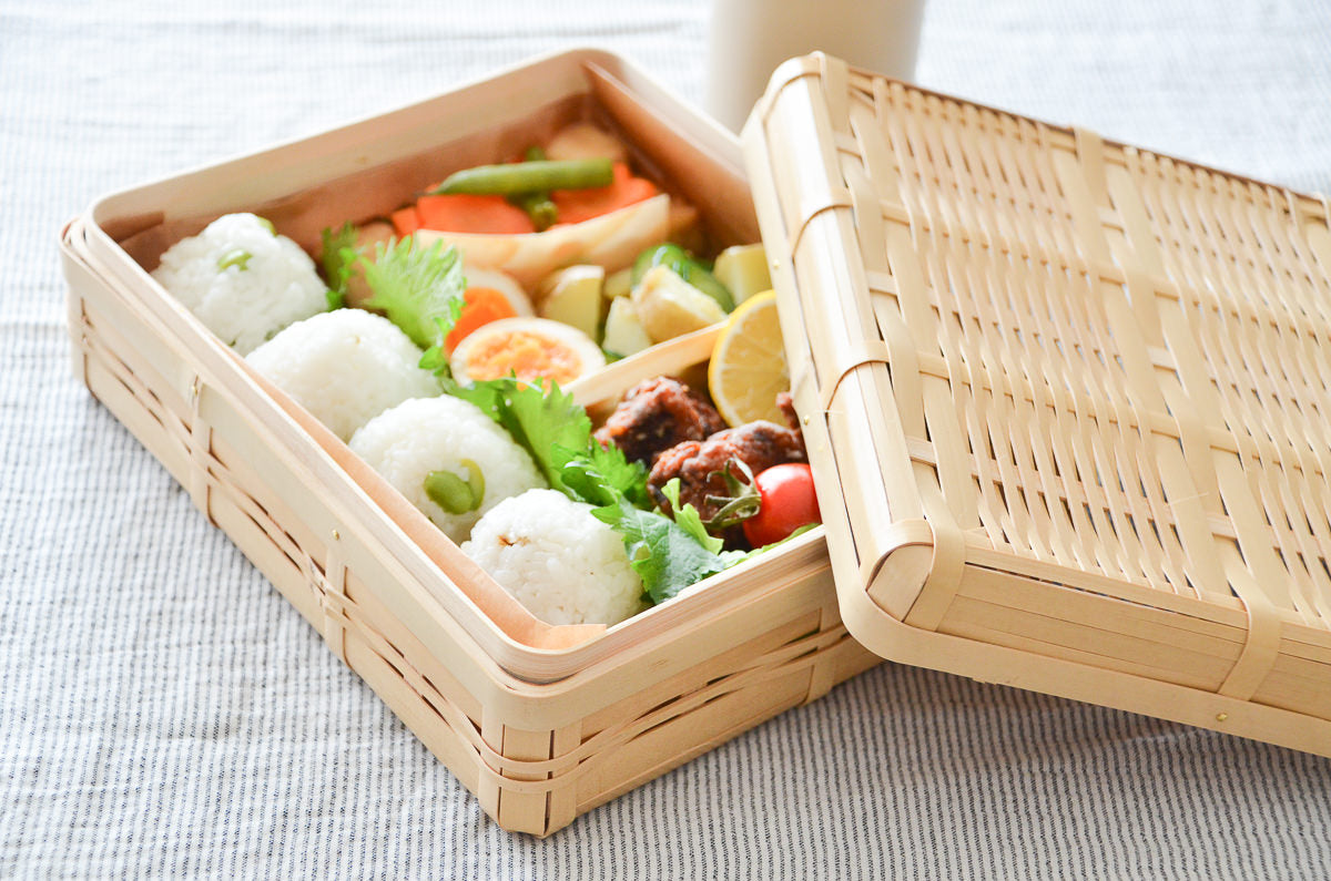 Lunch box M, L, XL, L(2-tier) / White bamboo / Kagoshima-JPN-1basketry