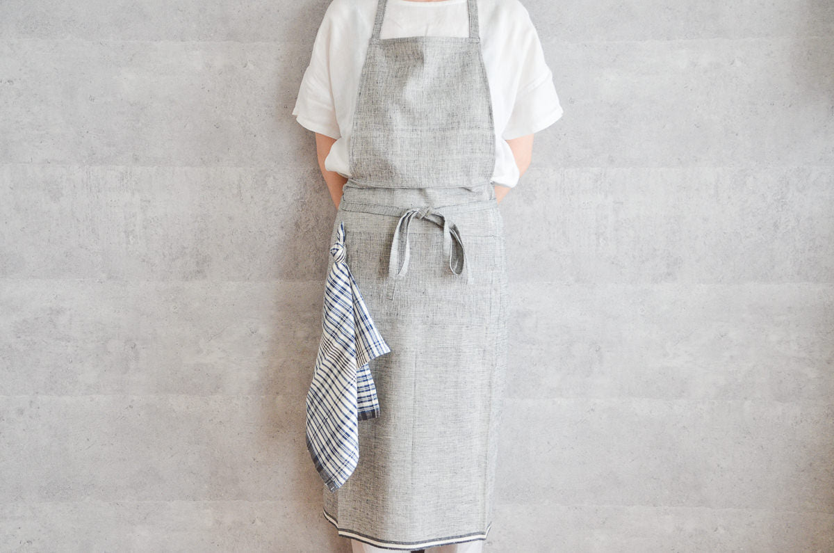 Full Apron / Brush Gray, Madras / Khadi cotton / IND 330905