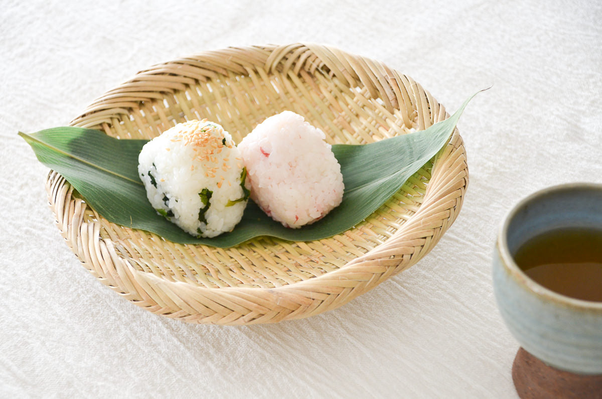 Round plate(colander) S, M / Suzu bamboo / Iwate-JPN 210112