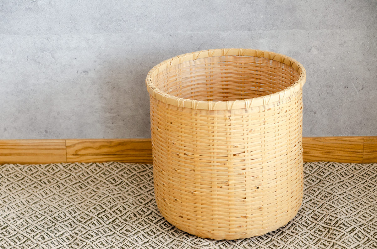 Cylindrical Waste Basket / White Bamboo / Ehime-JPN 520206-1