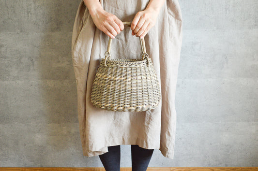 Tote Basket “Plump” – Gray Akebi Vine / Nagano-JPN 311247-1