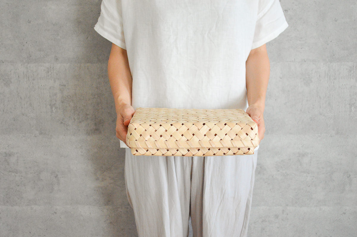 Square basket with lid S, M, L, XL / Itaya maple / Akita-JPN 720901