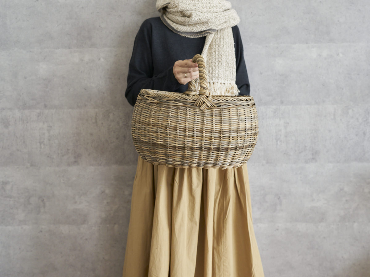 むきあけび蔓で編まれた一本手丸バスケット 買い物や外出に – 市川籠店