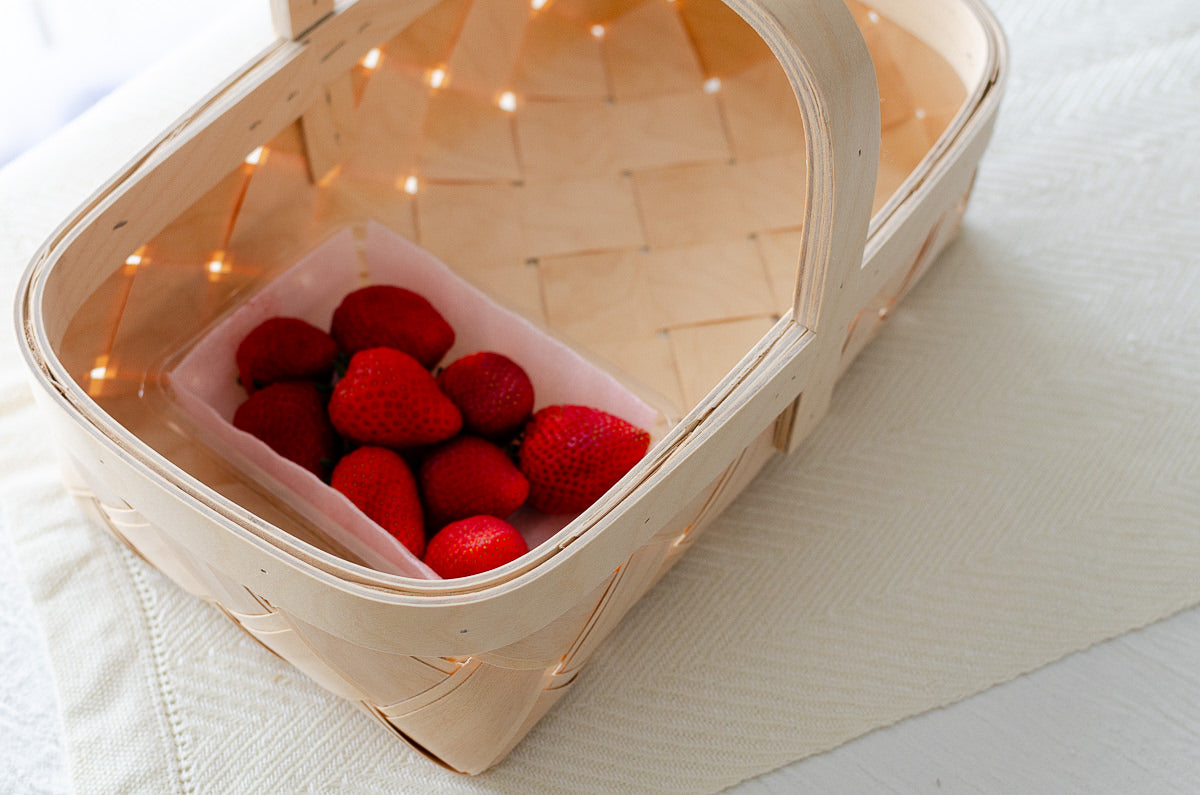 Strawberry basket / Birch / EST 140604-1
