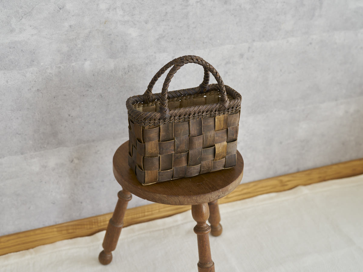 岩手県/くるみ 手提 総裏皮市松 ミニ 1510746