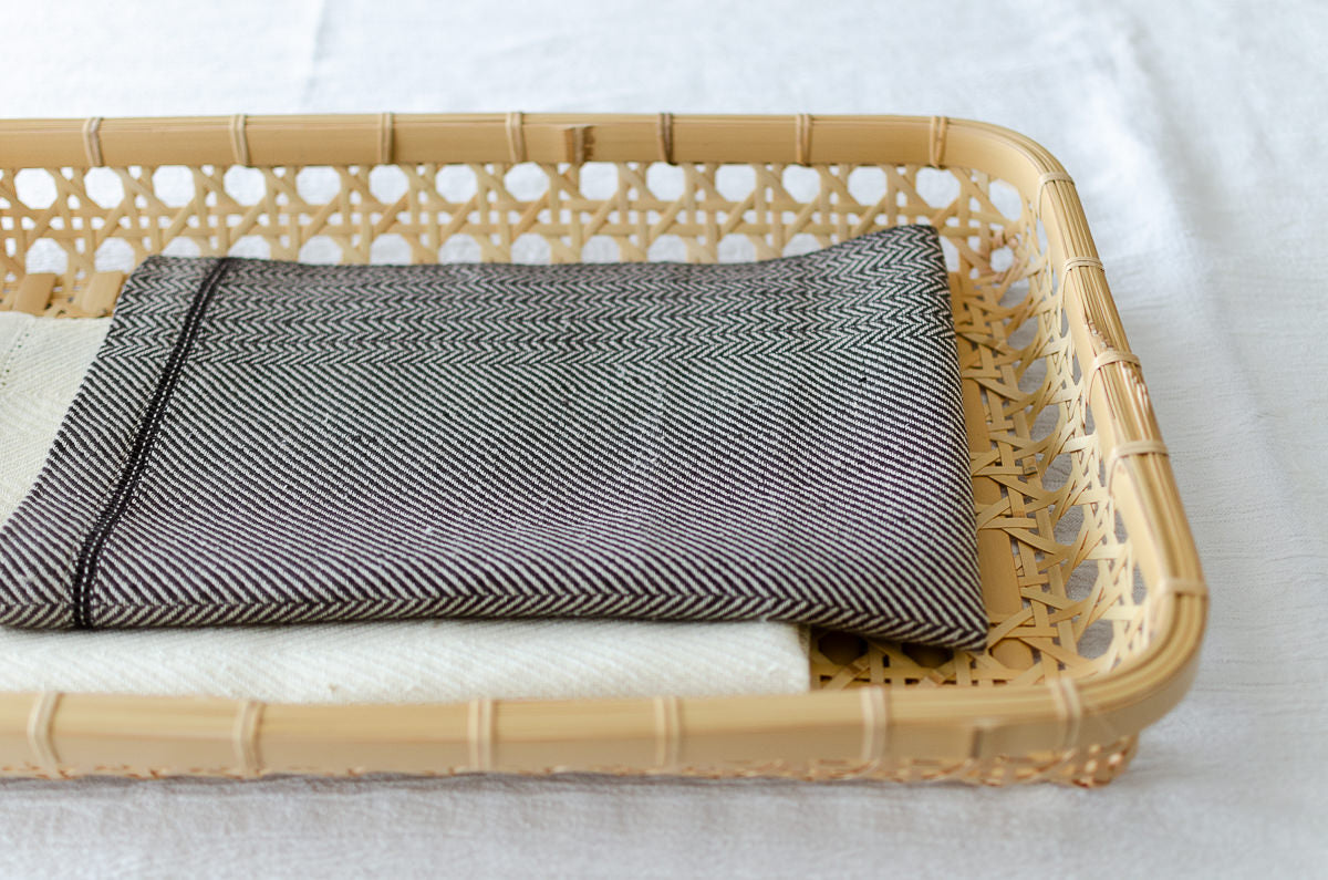 Flat Basket "Yatsume Weave" / White Bamboo / Ōita-JPN 220801