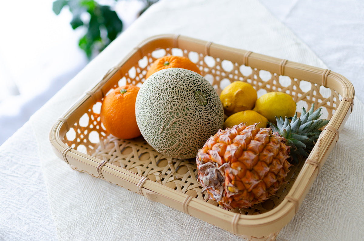 Flat Basket "Yatsume Weave" / White Bamboo / Ōita-JPN 220801