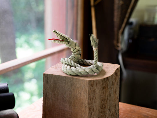 Shimekazari "Coiled Snake" / Rice straw / Nagano-JPN 721045-1
