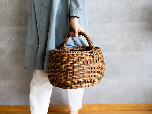 Rounded Basket with Handle / Akebi Vine / Nagano-JPN 311212-1