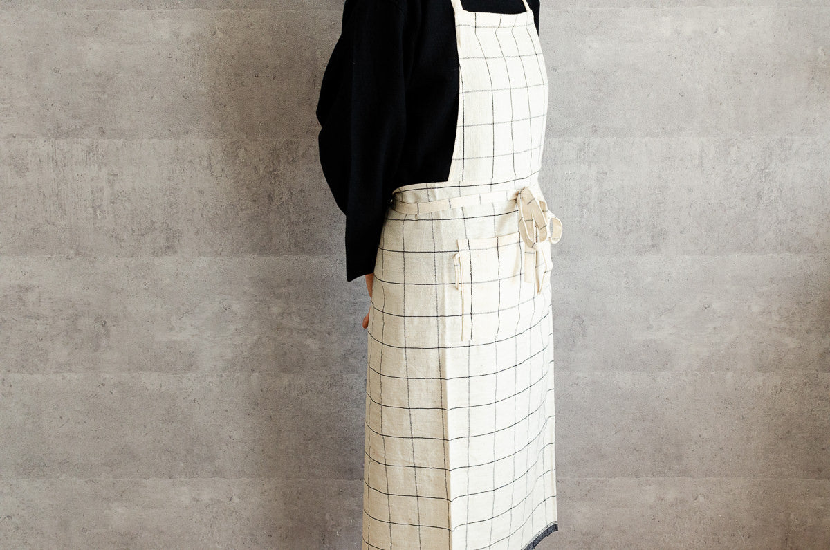 Full Apron / Chacoal, Tattersall / Khadi cotton / IND 330913