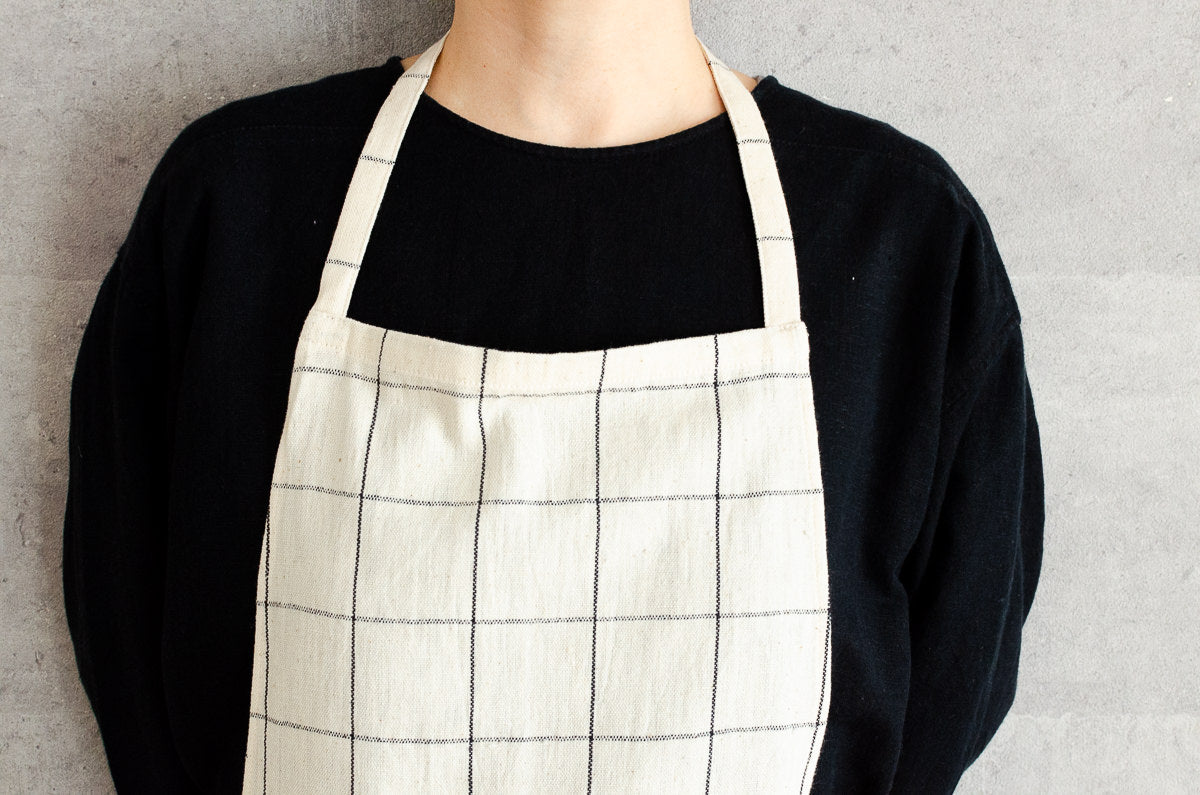 Full Apron / Chacoal, Tattersall / Khadi cotton / IND 330913