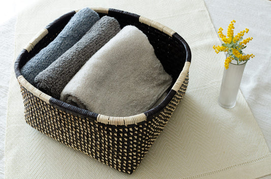 Kottan Open Basket – Black Natural / Palm Leaf / IND 330917