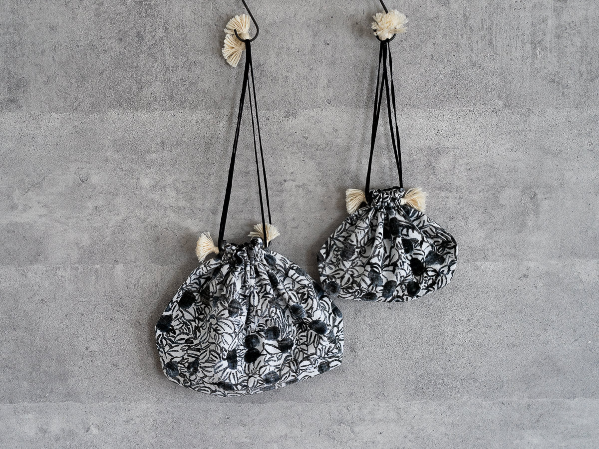 インド/カディ OX Printed Drawstring Bag Blaoga Mono S・L 2サイズ 330919