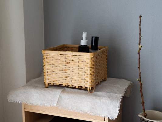 Footed Box Basket / White Bamboo / Ehime-JPN 520201